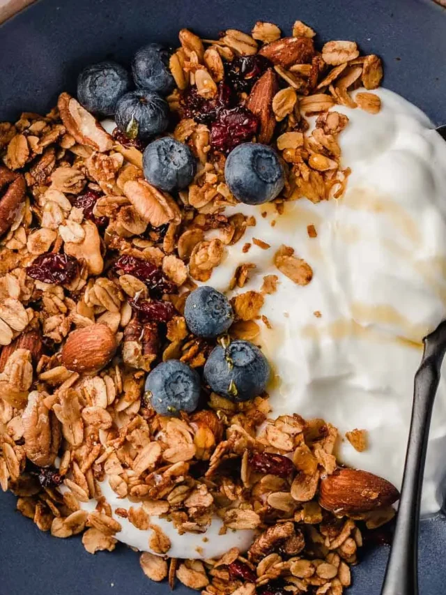 The Best Homemade Granola Recipe
